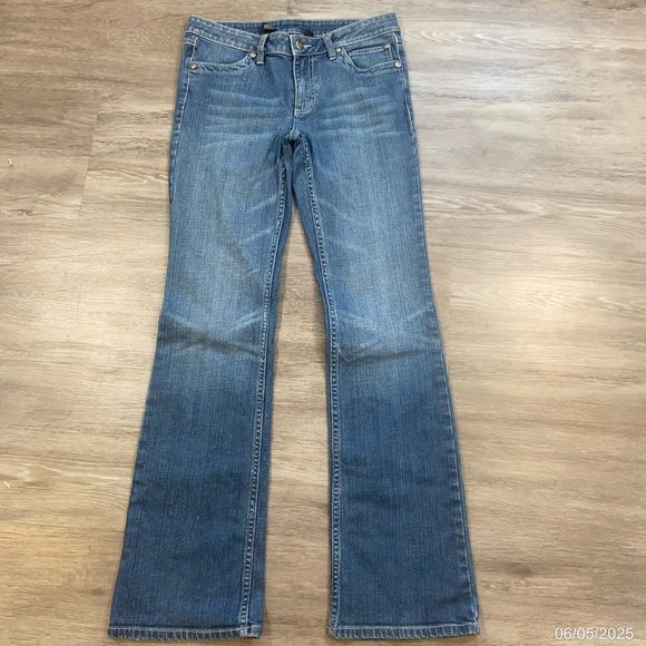 Harley-Davidson Women’s Bootcut Jeans Size 6 Long Medium Wash Stretch Denim - Picture 2 of 11